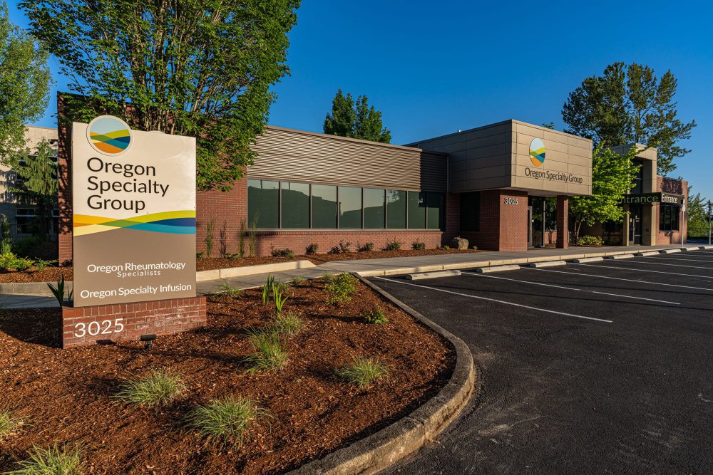 project 03621 Oregon Oncology Specialists Ryan Drive 02 exterior